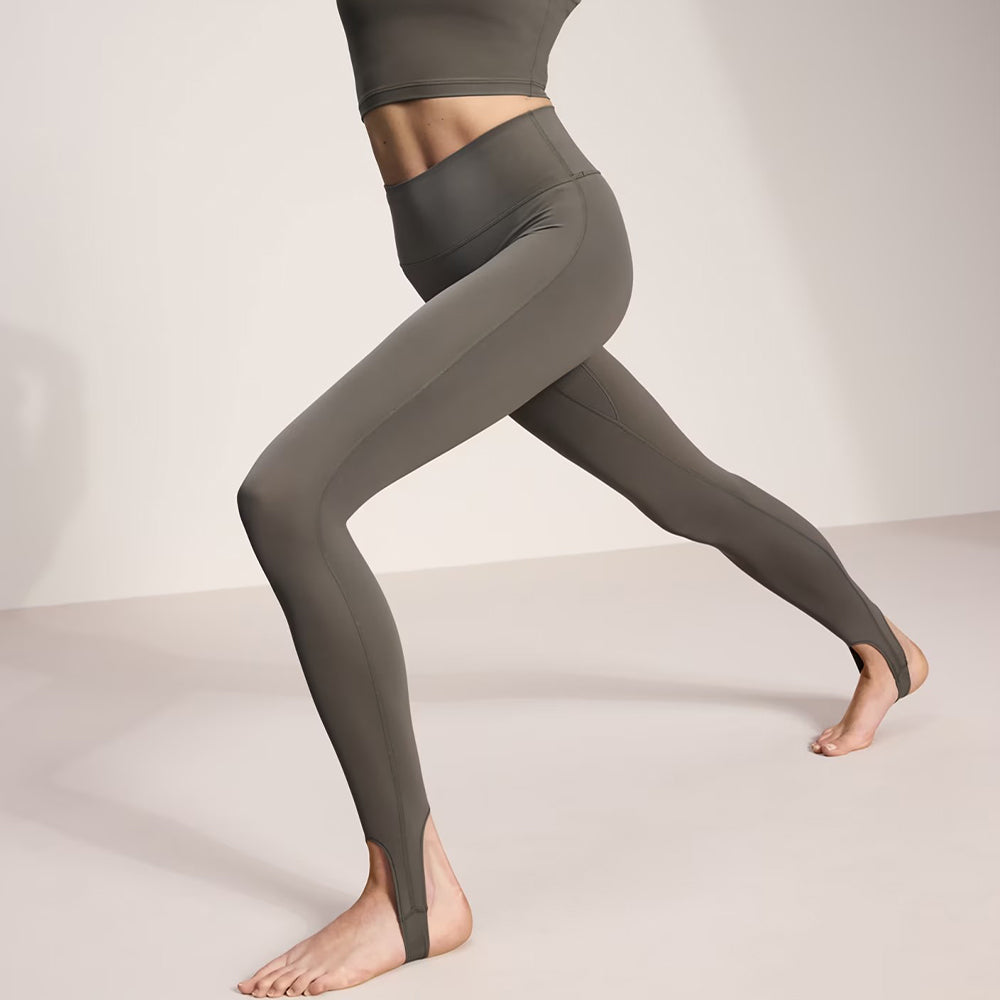 Aero-Sculpt Stirrup Yoga Leggings